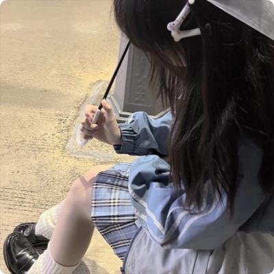 十二三十岁